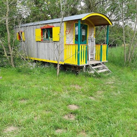 Roulotte De L'Aubetin Hotel Saint-Augustin  Екстериор снимка